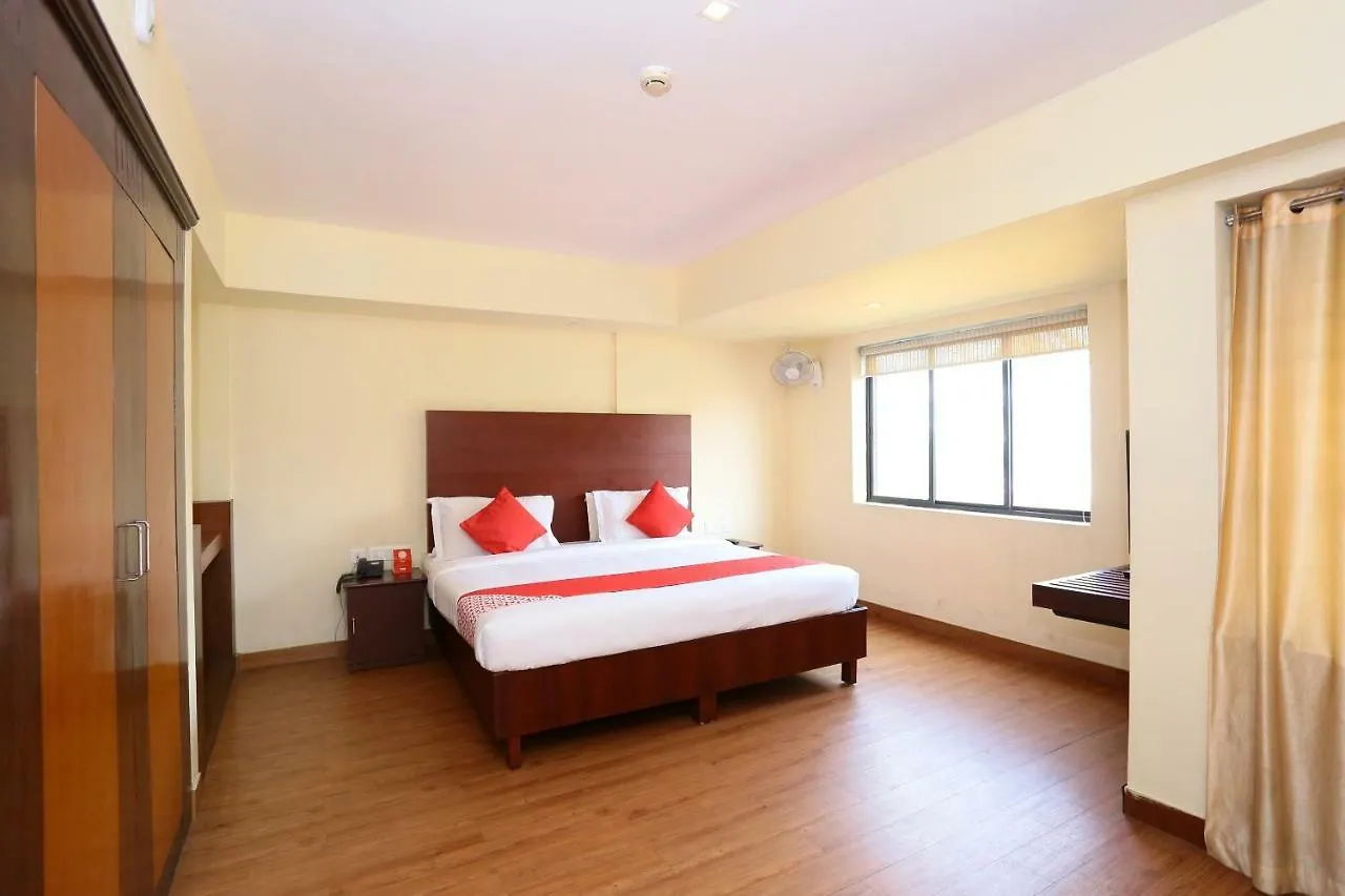 Oyo 30235 Hotel Pearl Residency Thrissur