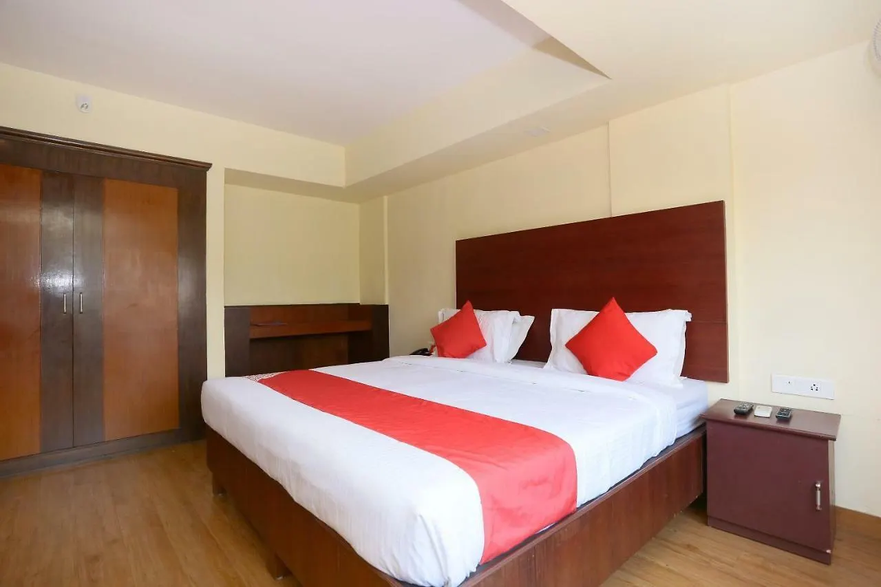 Oyo 30235 Hotel Pearl Residency Thrissur